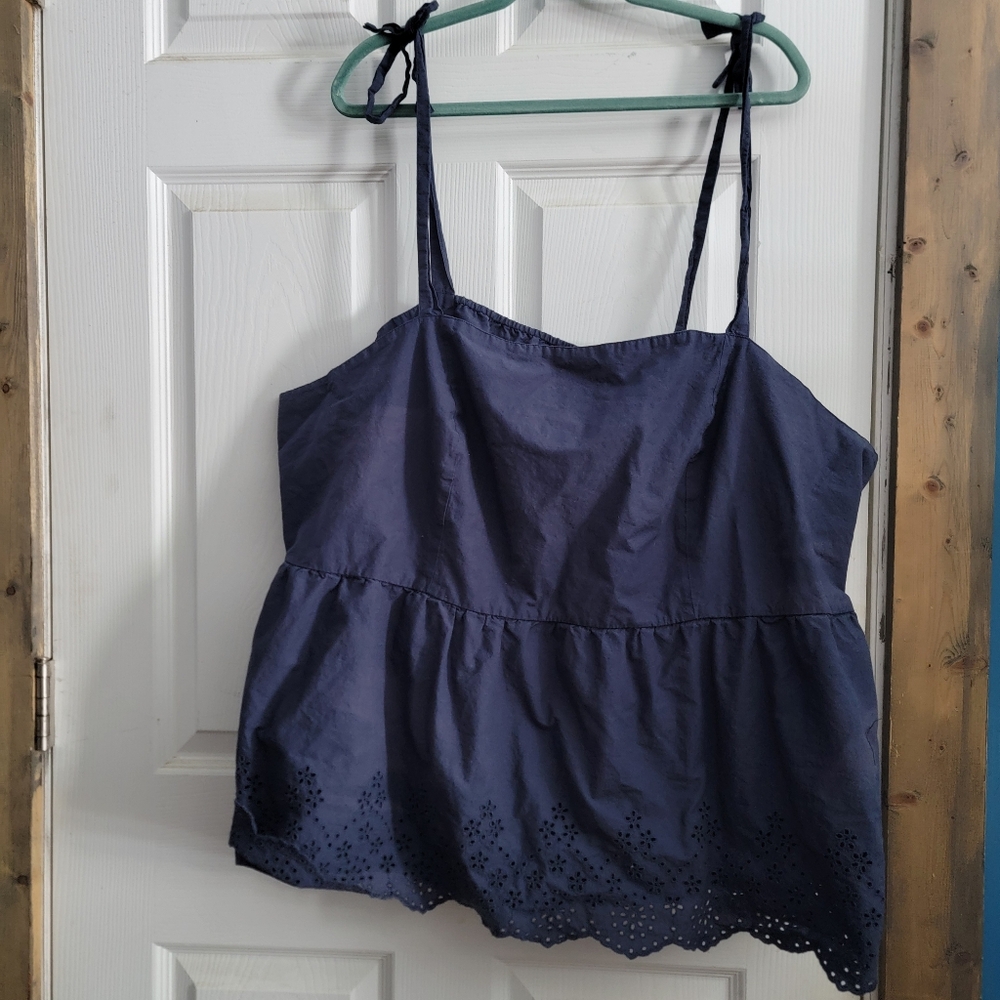 Lane Bryant Navy Eyelet Peplum Tank Top Tie Straps Size 28